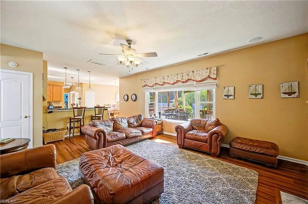 2505 Belmont Stakes DR, VIRGINIA BEACH VA 23456 thumb 7