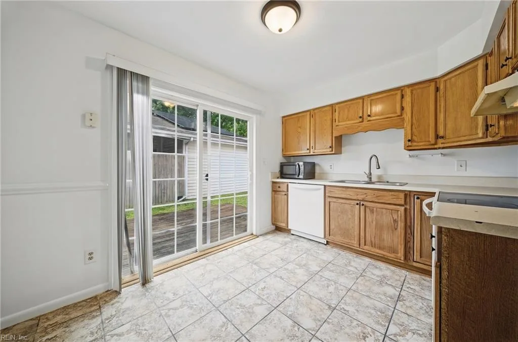3524 Daffodil CRES, VIRGINIA BEACH VA 23453 thumb 10