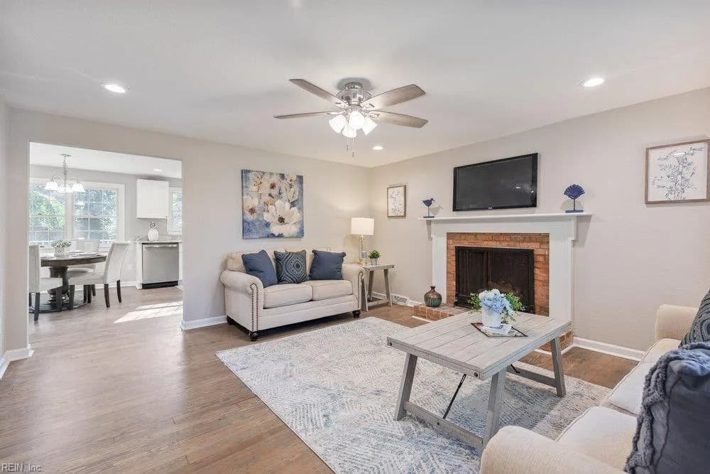 205 Fresno DR, CHESAPEAKE VA 23322 thumb 8