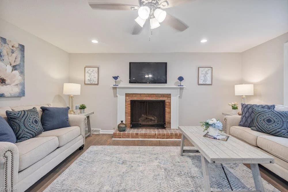 205 Fresno DR, CHESAPEAKE VA 23322 thumb 9