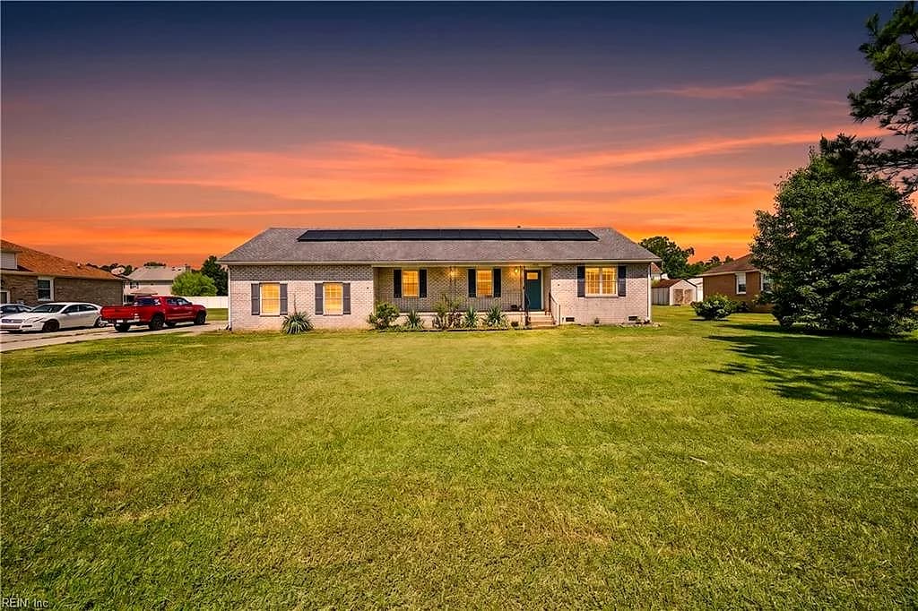 2078 Nansemond PW, SUFFOLK VA 23434 - Photo 4