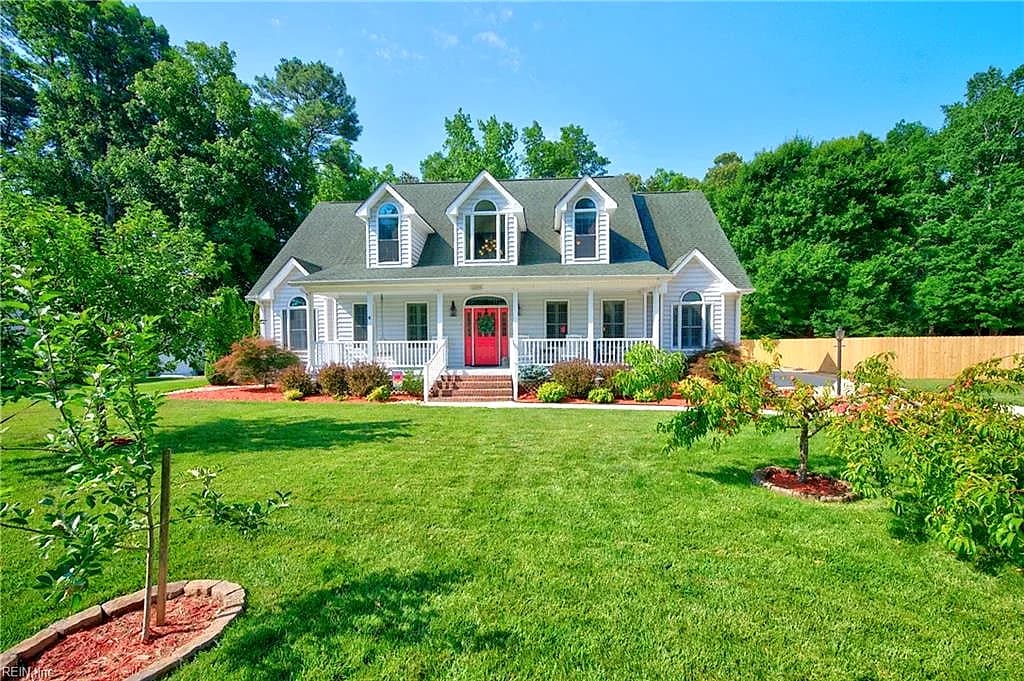 1516 Olde Mill Creek DR, SUFFOLK VA 23434 - Main photo