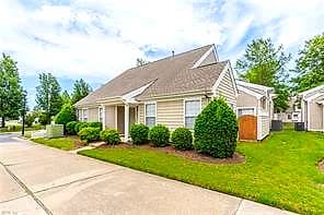 2007 Nicklaus DR, SUFFOLK VA 23435 thumb 3