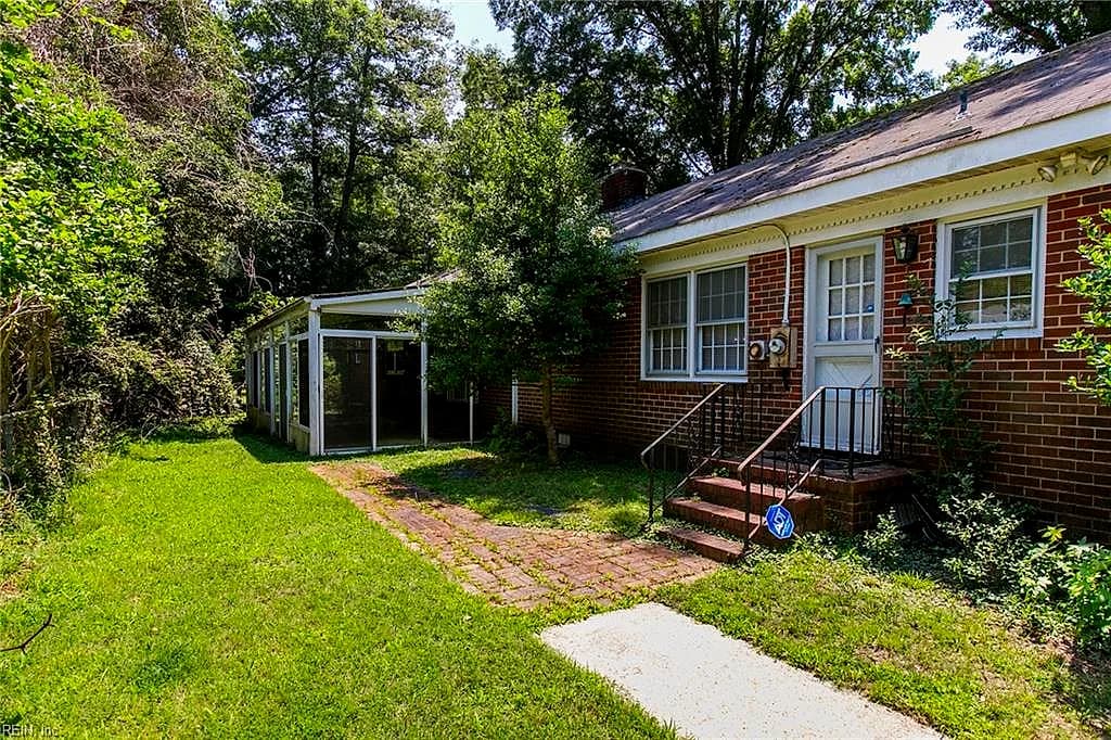 12 Beverly Hills DR, NEWPORT NEWS VA 23606 thumb 9