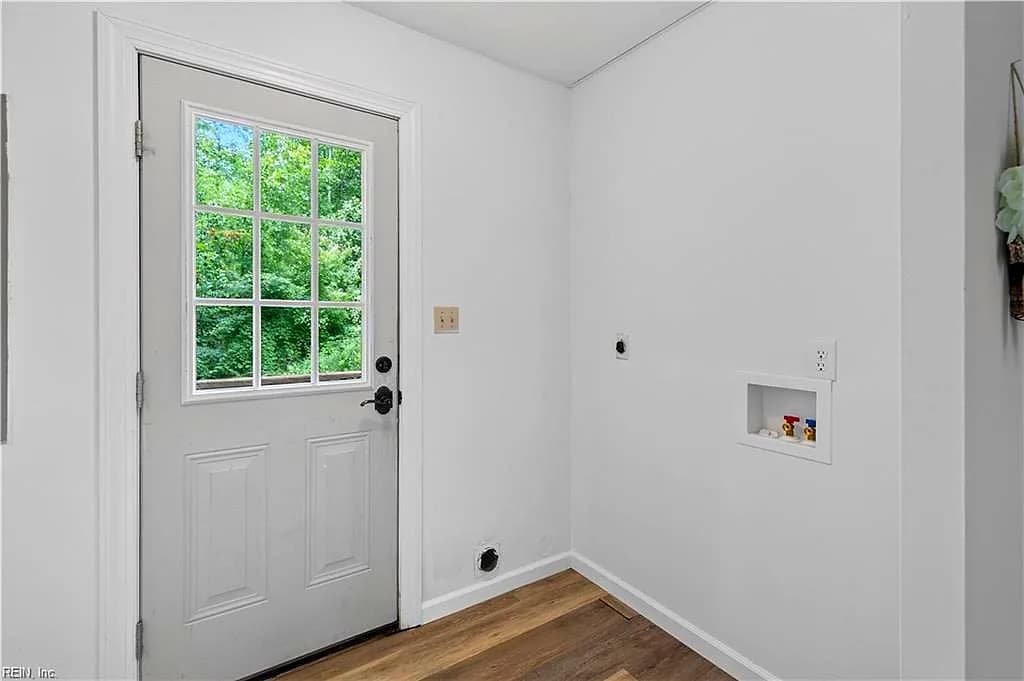 16056 Carroll Bridge RD, SMITHFIELD VA 23430 thumb 12
