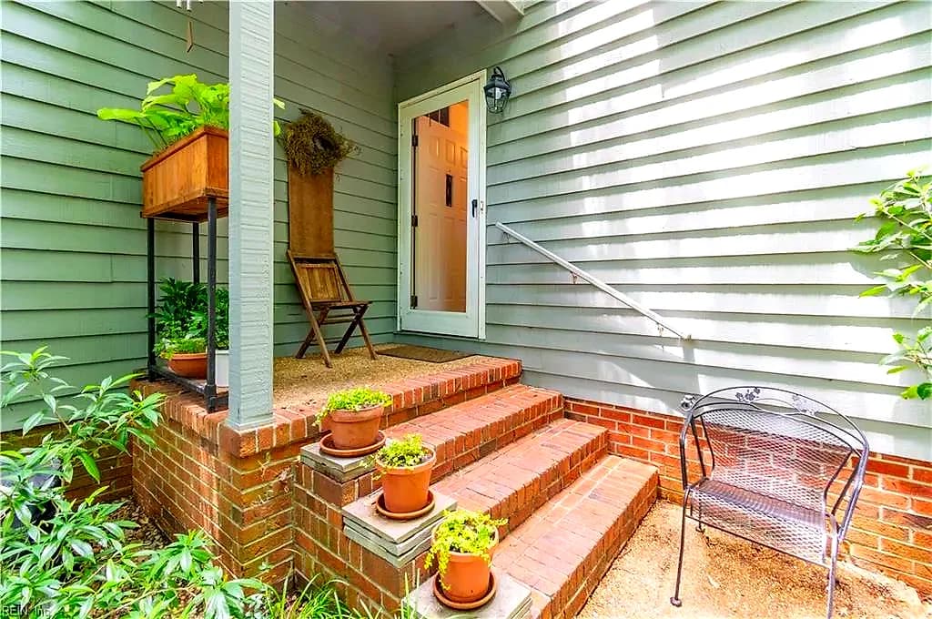 521 Spring TRCE, WILLIAMSBURG VA 23188 - Photo 3
