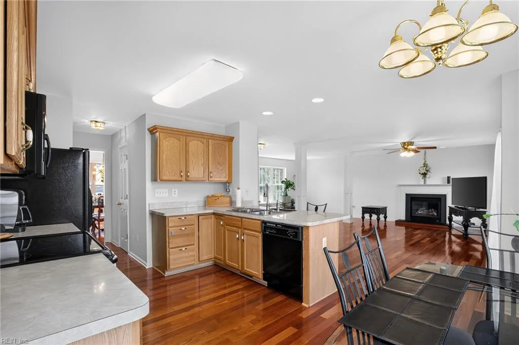 440 Roper DR, BOWLINGGREEN VA 22427 thumb 9