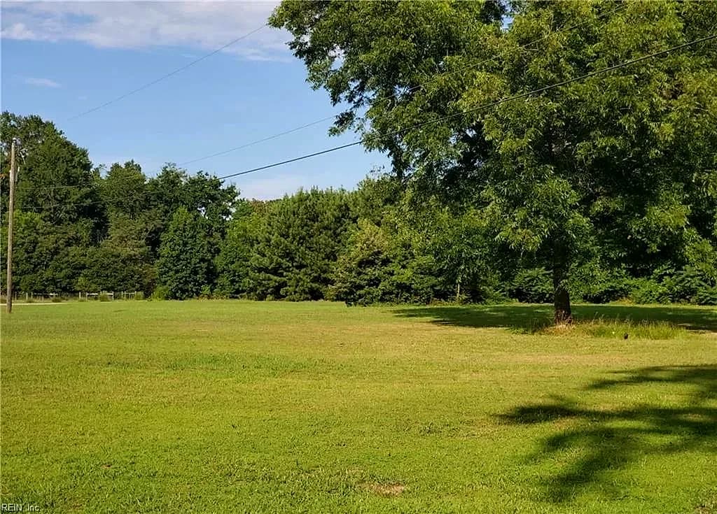 65A Old Ferry RD, HUDGINS VA 23076 - Photo 4