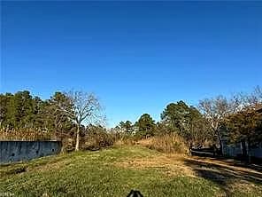151 Messick RD, POQUOSON VA 23662 thumb 6