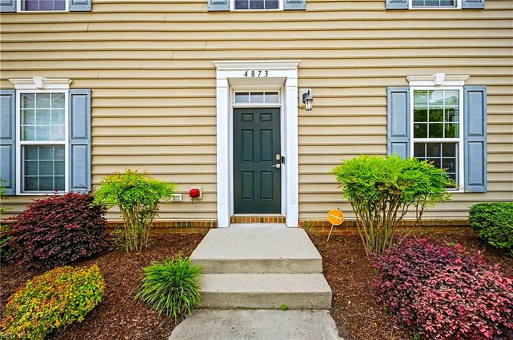 4873 Travertine AVE, VIRGINIA BEACH VA 23462 - Photo 3