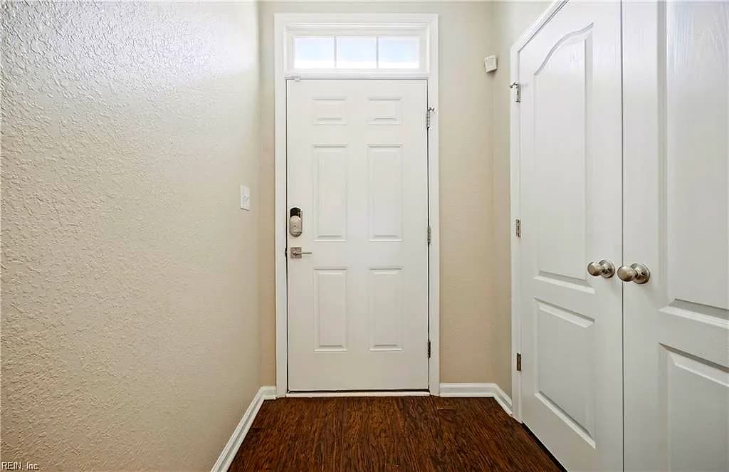 4873 Travertine AVE, VIRGINIA BEACH VA 23462 - Photo 5