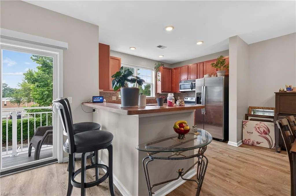 912 Southmoor DR #202, VIRGINIABEACH VA 23455 thumb 8