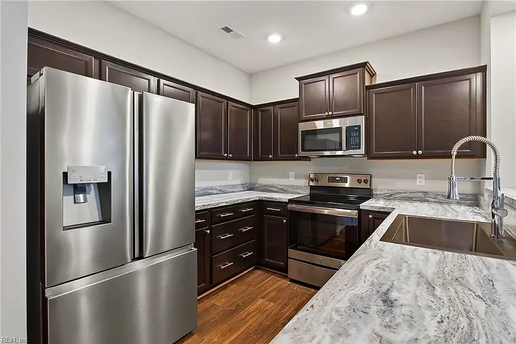 1409 Union Pacific WAY, SUFFOLK VA 23435 thumb 11