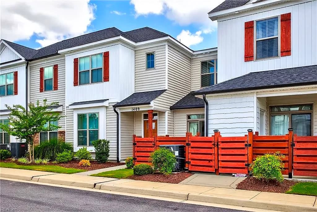 1409 Union Pacific WAY, SUFFOLK VA 23435 - Photo 3