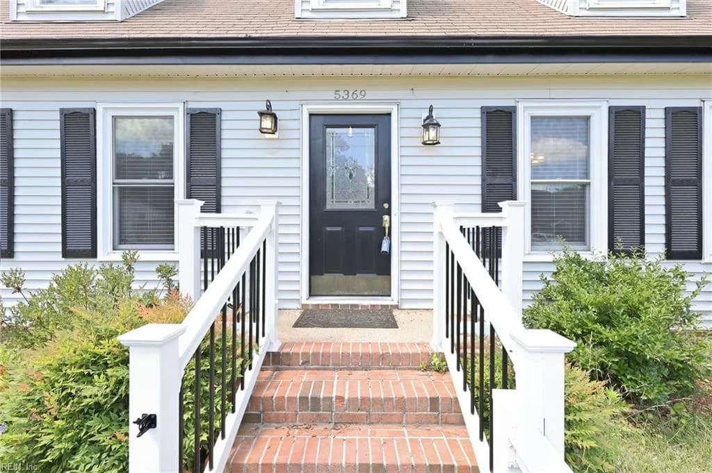 5369 Bagpipers LN, VIRGINIA BEACH VA 23464 - Photo 4