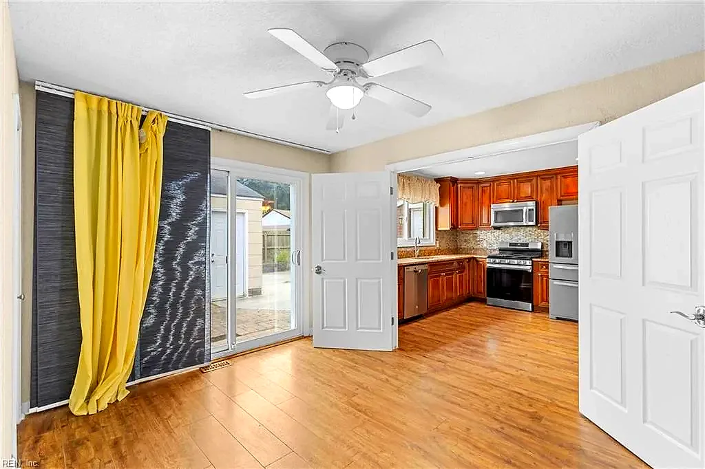 300 Garrison PL, VIRGINIA BEACH VA 23452 thumb 11