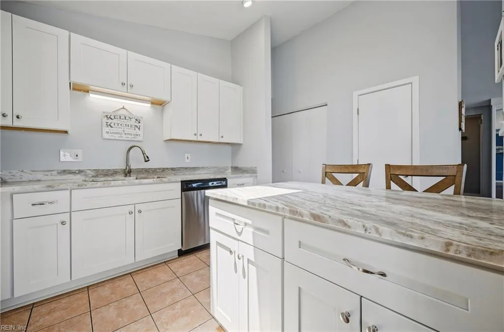 230 Dockside DR #C, HAMPTON VA 23669 thumb 8