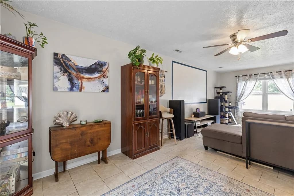 695 Chatsworth DR, NEWPORTNEWS VA 23601 thumb 10
