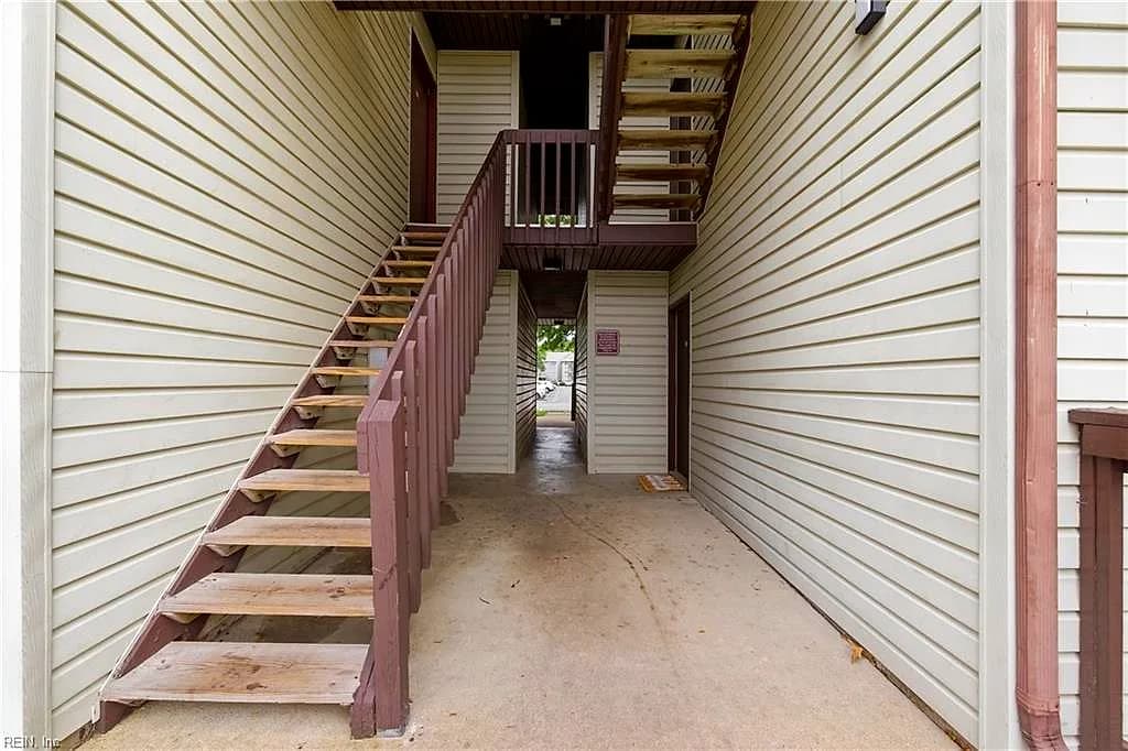 103 Haverford CT #2, HAMPTON VA 23666 - Photo 5