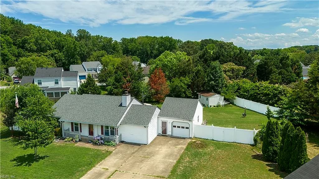 879 Maple CT, SMITHFIELD VA 23430 thumb 6