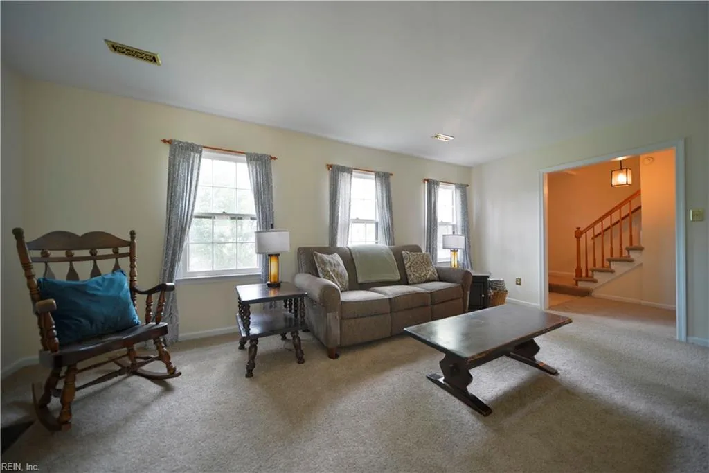 225 Little Florida RD, POQUOSON VA 23662 thumb 7