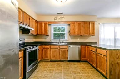 892 Little Dean CIR, NEWPORT NEWS VA 23608 thumb 8