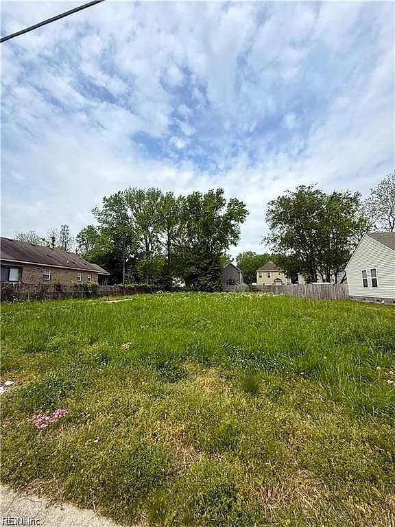 6232 Old Townpoint RD, SUFFOLK VA 23435 - Photo 3