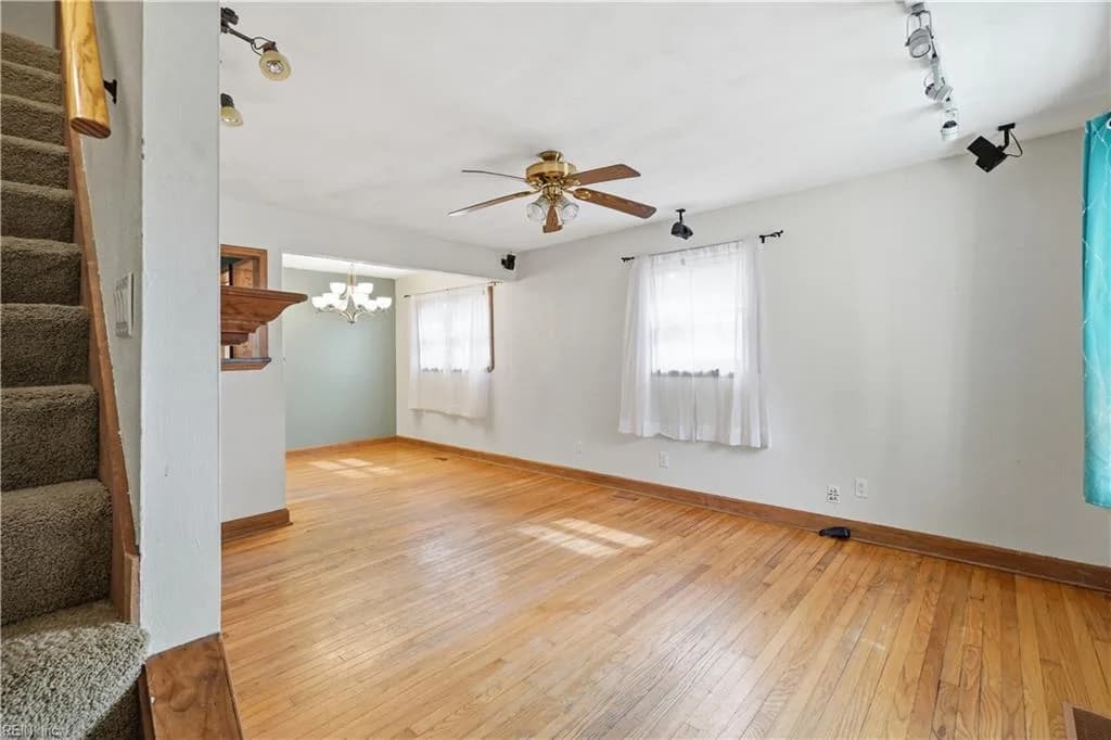 1338 Boxwood CIR, NORFOLK VA 23518 thumb 9