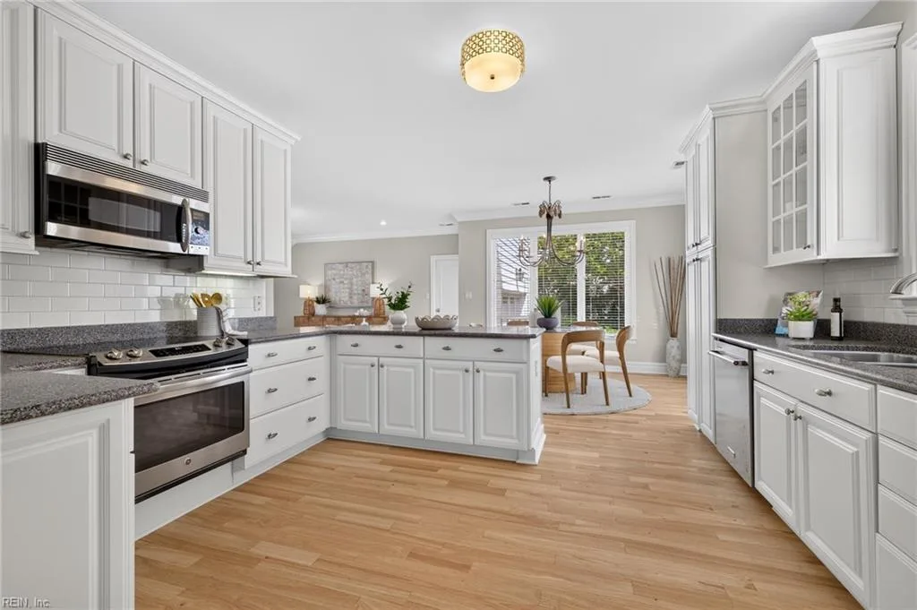 2321 Raleigh AVE, VIRGINIABEACH VA 23455 thumb 10