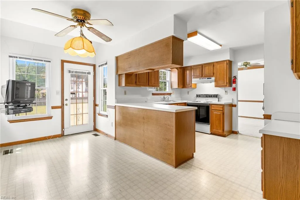 371 Knells Ridge DR, CHESAPEAKE VA 23320 thumb 12