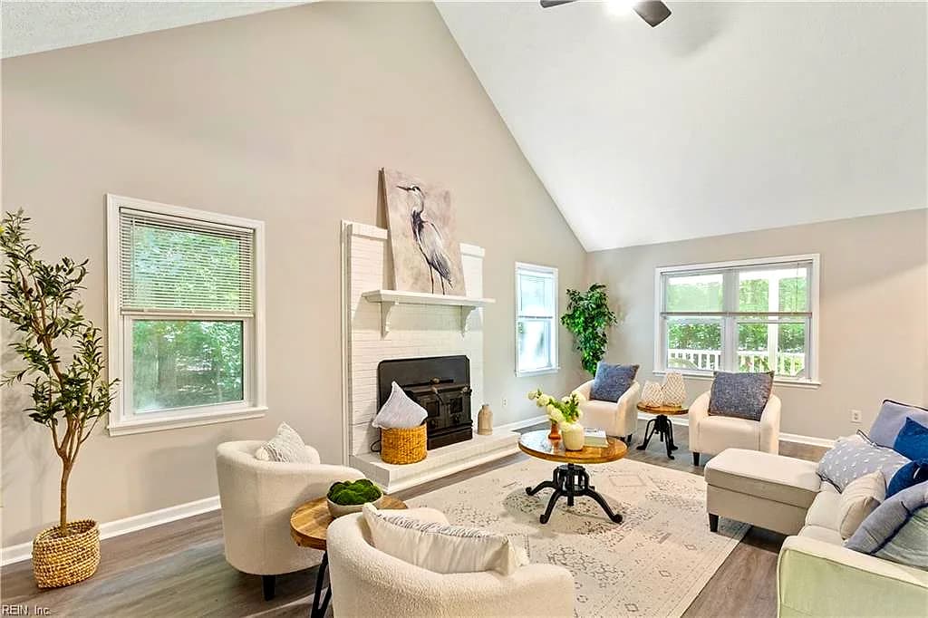 8201 Meandering LN, NORTH VA 23128 - Main photo