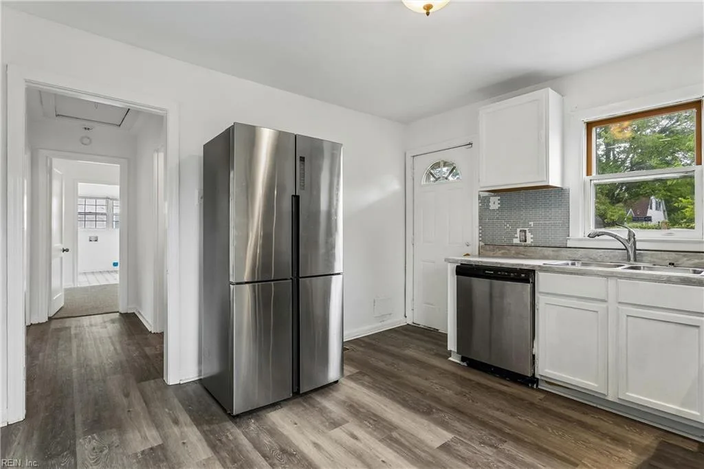 3308 Matoaka RD, HAMPTON VA 23661 thumb 11