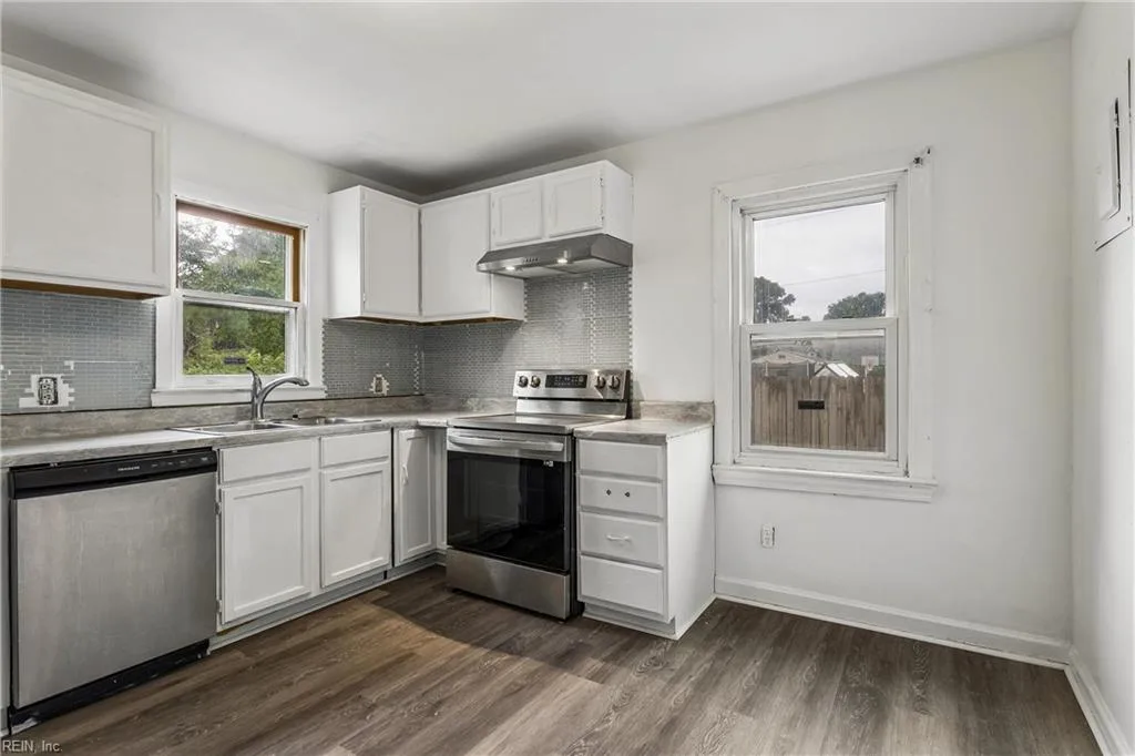 3308 Matoaka RD, HAMPTON VA 23661 thumb 10
