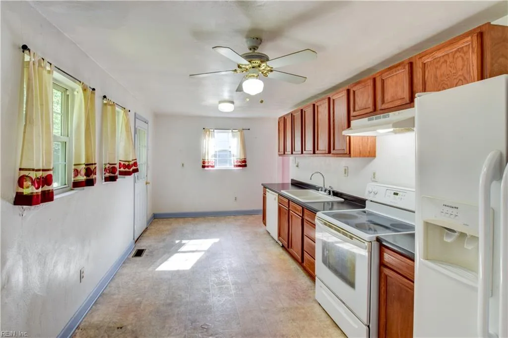 4152 Pughsville RD, SUFFOLK VA 23435 thumb 12