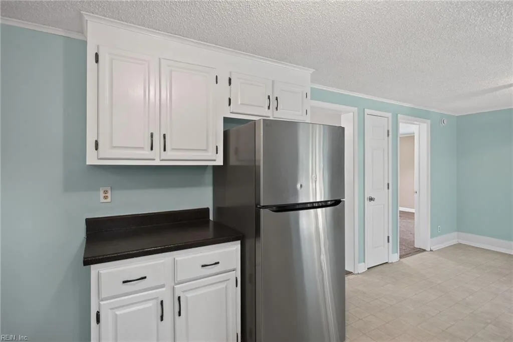 105 Cavalier DR, YORKTOWN VA 23692 thumb 9