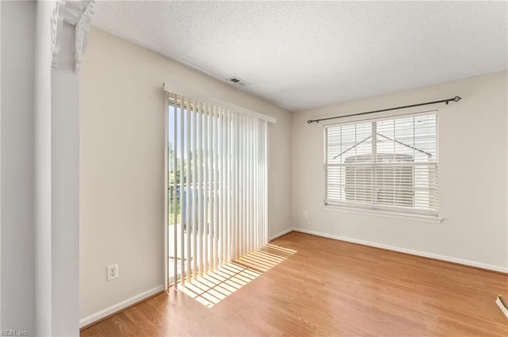 332 Town Pointe WAY, NEWPORTNEWS VA 23601 thumb 12