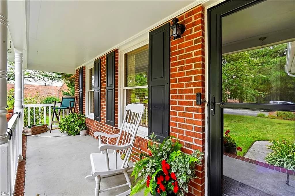 14 Windy Point DR, POQUOSON VA 23662 thumb 6