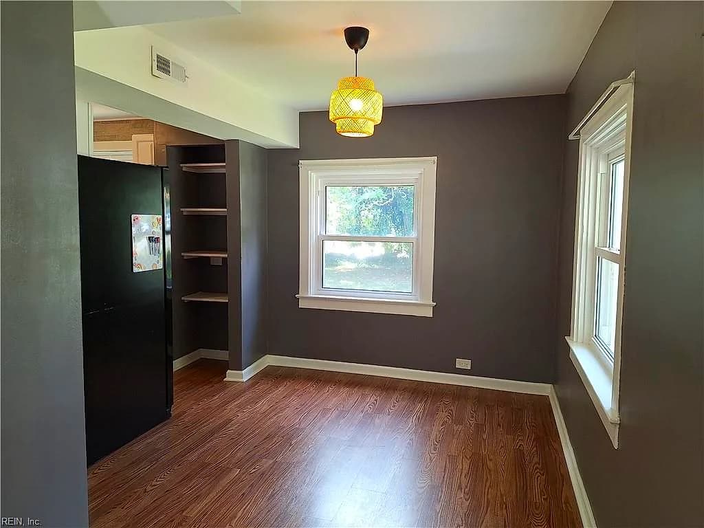 3 S Stuart RD, NEWPORT NEWS VA 23605 thumb 6