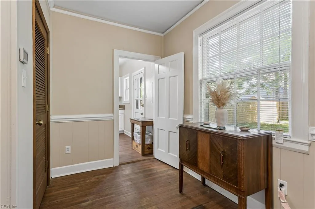 218 Palen AVE, NEWPORTNEWS VA 23601 thumb 8