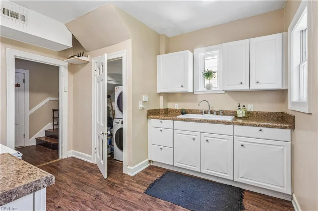 218 Palen AVE, NEWPORTNEWS VA 23601 thumb 10