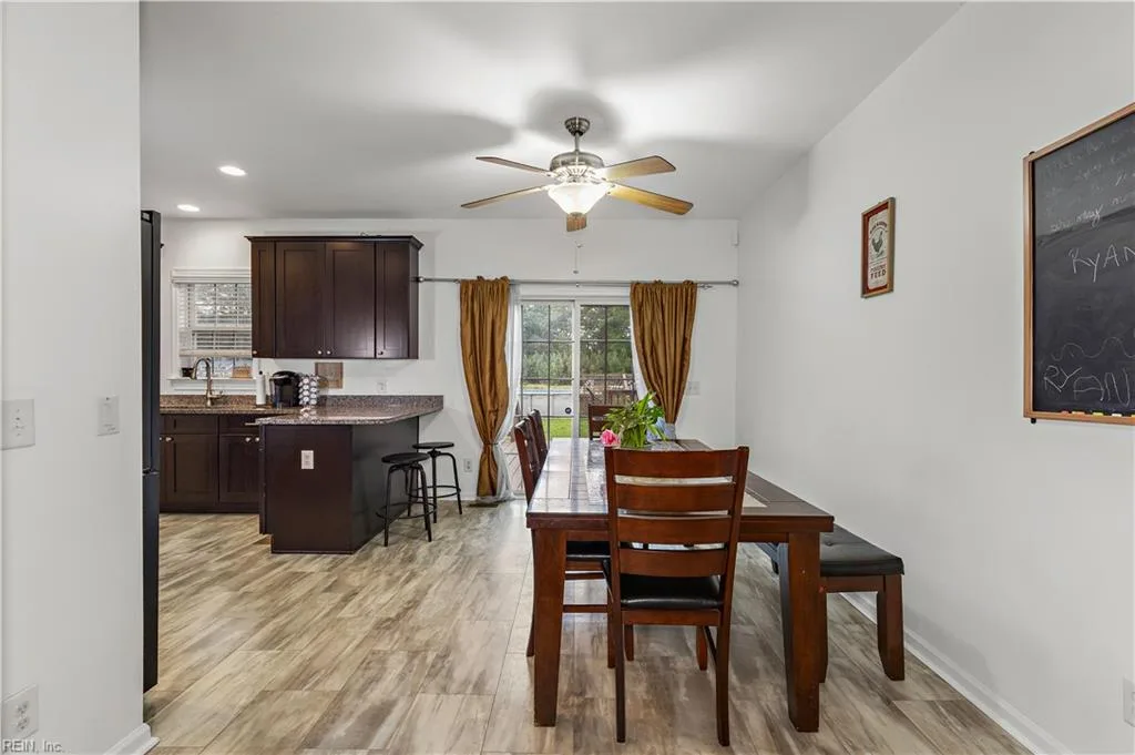 17403 Carroll Bridge RD, WINDSOR VA 23487 thumb 10