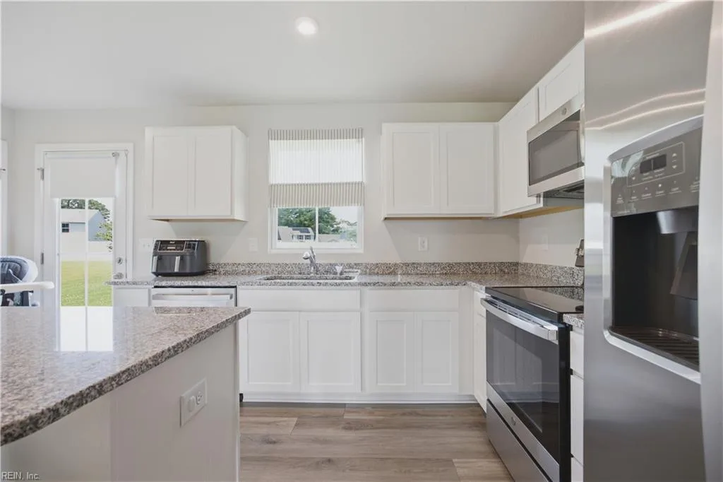 109 Good Hope LN, PORTSMOUTH VA 23701 thumb 12