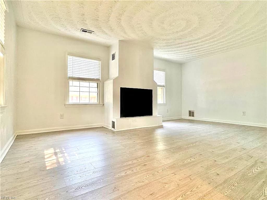 416 Hustings LN #F, NEWPORT NEWS VA 23608 - Photo 5