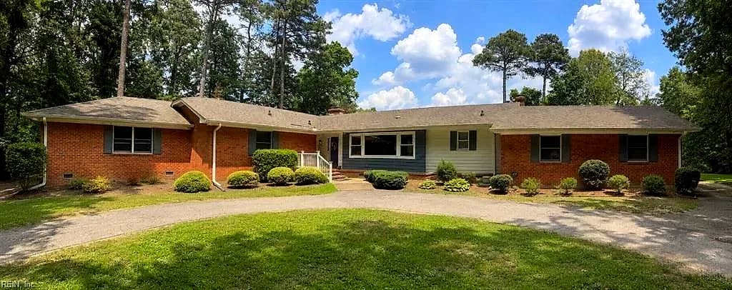1360 Sycamore RD, VIRGINIA BEACH VA 23452 - Photo 3