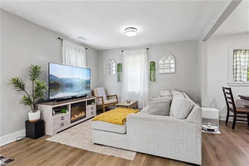 33345 King William RD, WESTPOINT VA 23181 thumb 11