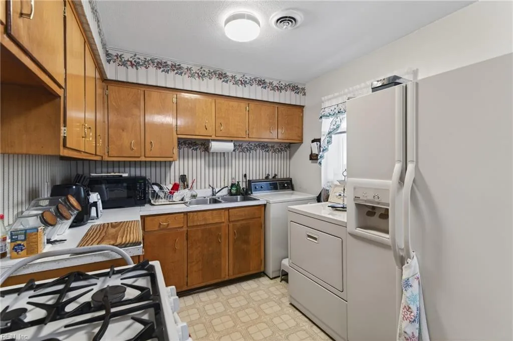 146 Ruston DR, NEWPORTNEWS VA 23602 thumb 8