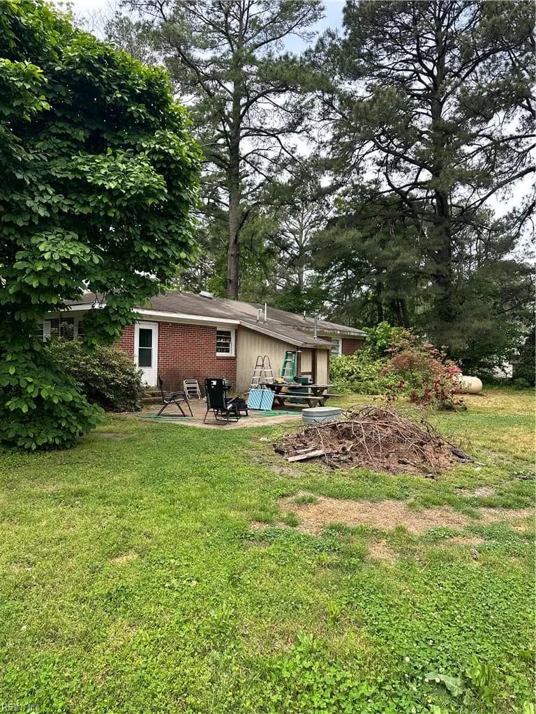1802 County ST, ELIZABETHCITY NC 27909 thumb 7