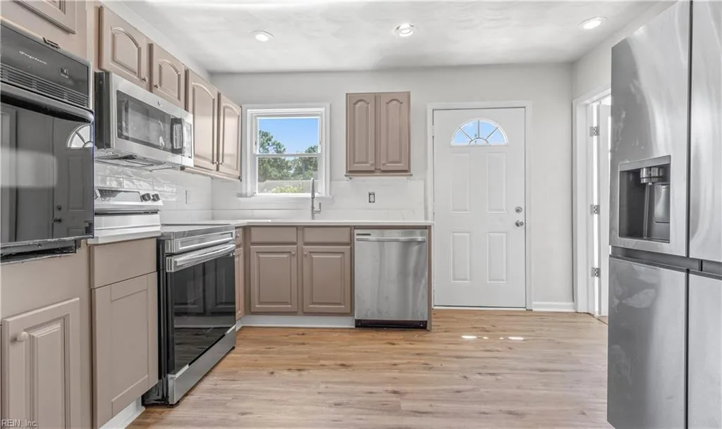 273 Elm AVE, PORTSMOUTH VA 23704 thumb 10