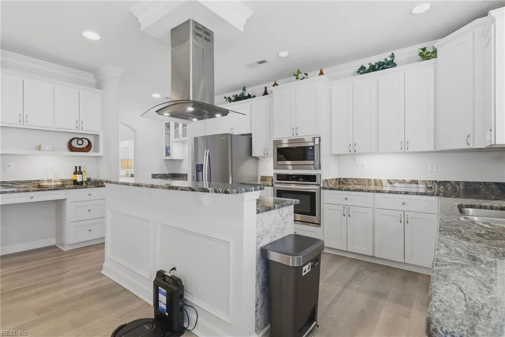656 Vaughan AVE, HAMPTON VA 23661 thumb 9