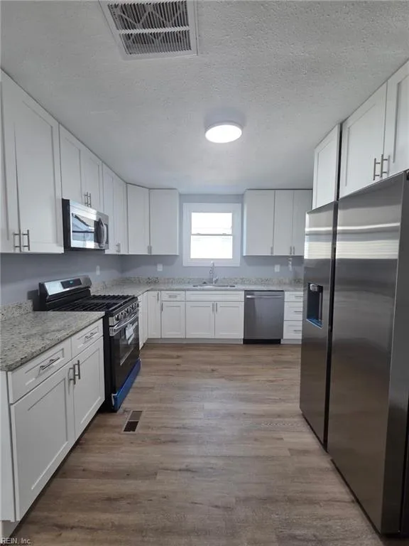 853 32nd ST, NEWPORTNEWS VA 23607 thumb 12